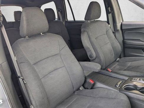 Used 2022 Honda Pilot Sport image 22