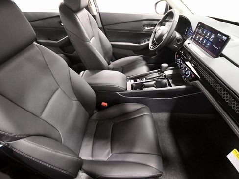 New 2025 Honda Accord EX-L image 12
