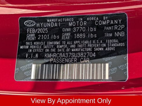 Used 2025 Hyundai Venue Limited FWD image 34
