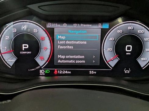 Certified 2025 Audi Q7 3.0T Premium w/ Convenience Package image 11