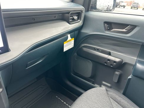 New 2025 Ford Maverick XLT w/ XLT Luxury Package image 51