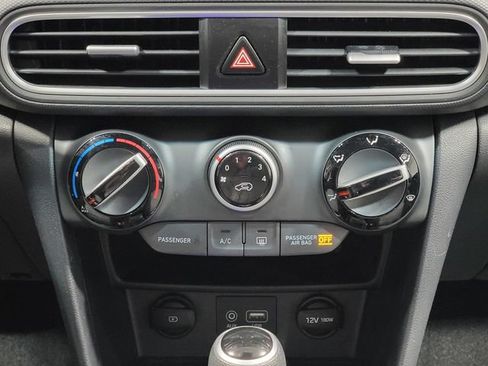 Used 2020 Hyundai Kona SE AWD/4WD image 21