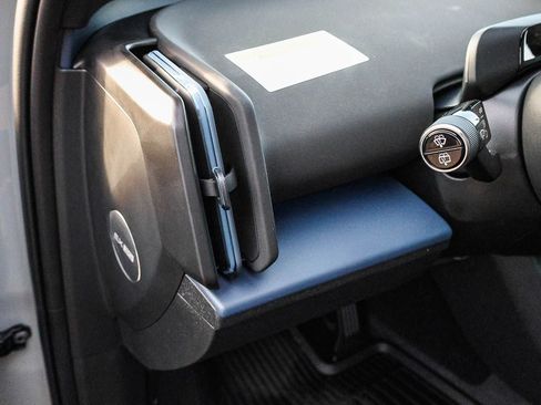 New 2026 Volvo EX30 Plus w/ Protection Package image 29