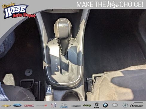Used 2022 Chevrolet Trax LS w/ Tint and Cruise Package FWD image 16