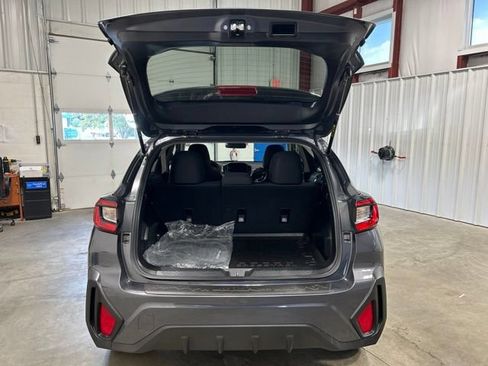 Used 2024 Subaru Crosstrek 2.0i Premium AWD/4WD image 19
