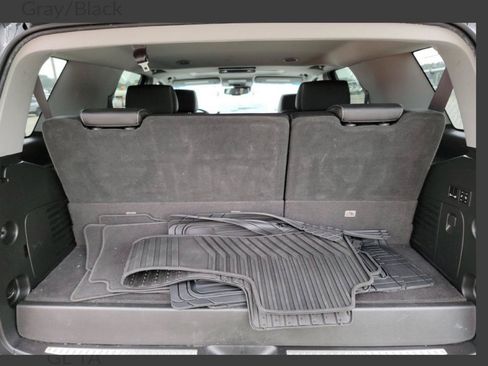 Used 2017 Chevrolet Tahoe Premier AWD/4WD image 7