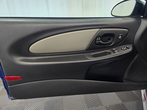 Used 2003 Chevrolet Monte Carlo SS image 92