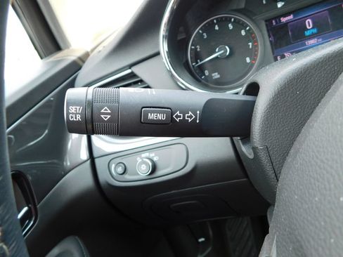 Used 2022 Buick Encore Preferred w/ Safety Package AWD/4WD image 30