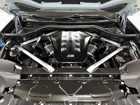 Certified 2024 BMW X7 M60i w/ Executive Package image 37