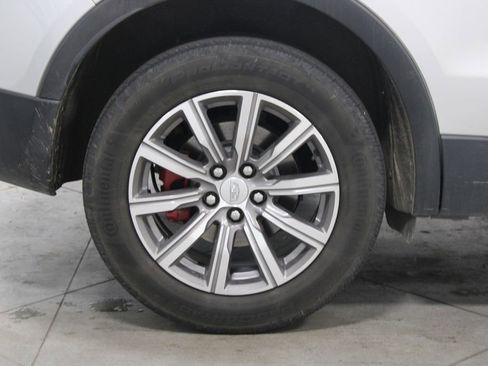 Used 2021 Cadillac XT4 Sport FWD image 12