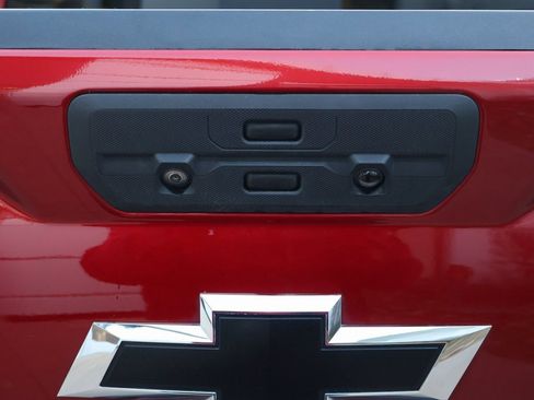 Used 2021 Chevrolet Silverado 1500 LT Trail Boss w/ Convenience Package II image 29