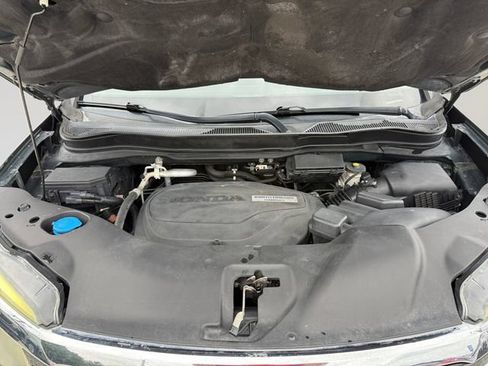 Used 2018 Honda Pilot Touring image 20