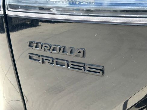 Used 2024 Toyota Corolla Cross AWD Hybrid image 13