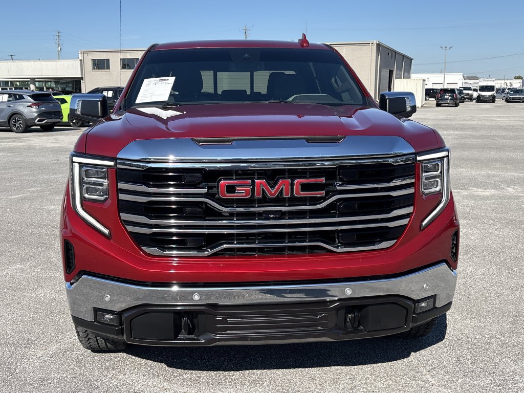 Used 2025 GMC Sierra 1500 SLT w/ SLT Premium Plus Package AWD/4WD image 2