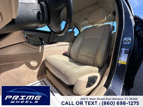 Used 2015 BMW 528i Sedan RWD image 9