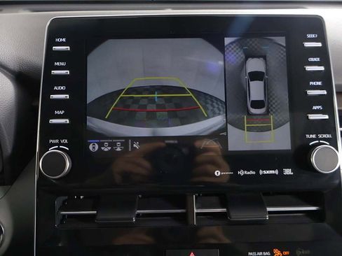 Used 2019 Toyota Avalon Limited image 48