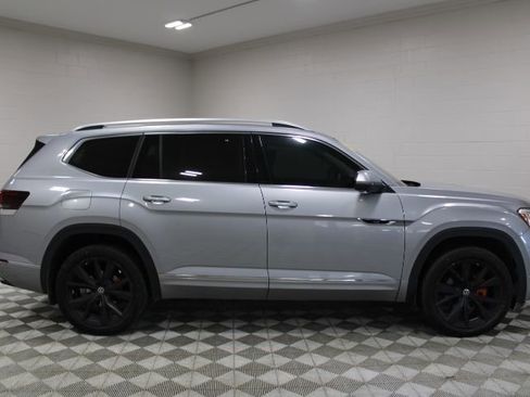 Used 2024 Volkswagen Atlas SEL Premium R-Line image 13