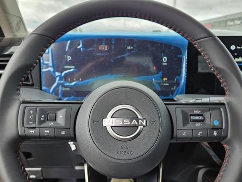 New 2026 Nissan Kicks SR FWD image 24