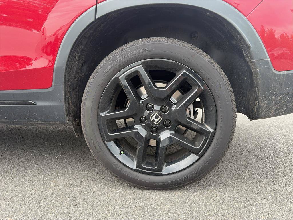 Certified 2024 Honda Passport Black Edition image 24