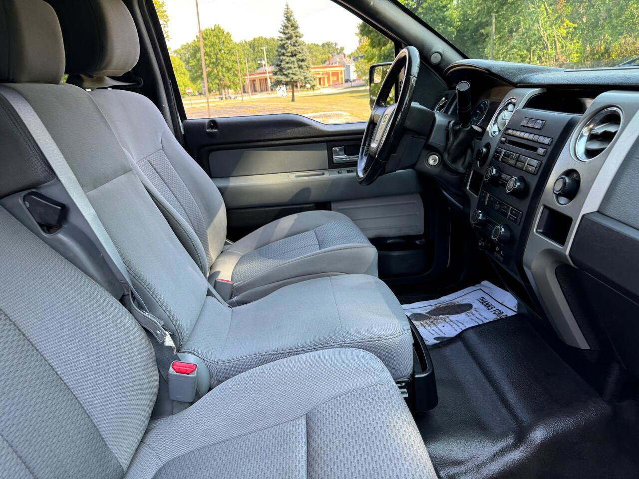 Used 2012 Ford F150 XLT w/ XLT Convenience Pkg AWD/4WD image 16