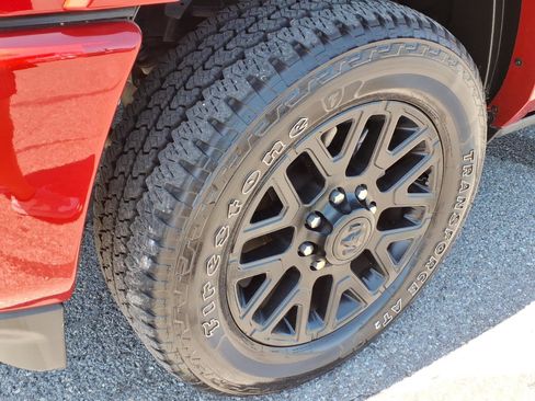 Used 2026 RAM 2500 Limited AWD/4WD image 10