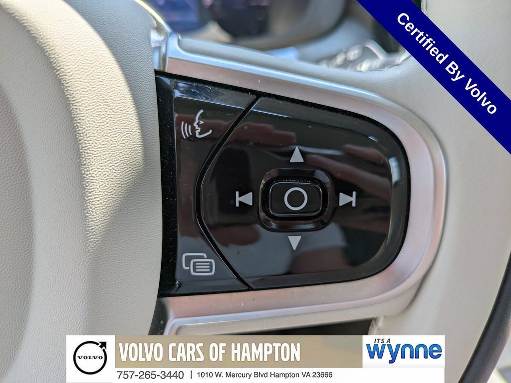 Certified 2025 Volvo XC60 T8 Ultra w/ Protection Package Premier AWD/4WD image 26