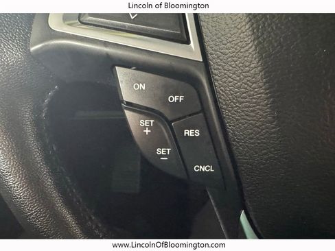 Used 2018 Ford Edge Titanium w/ Equipment Group 301A AWD/4WD image 47