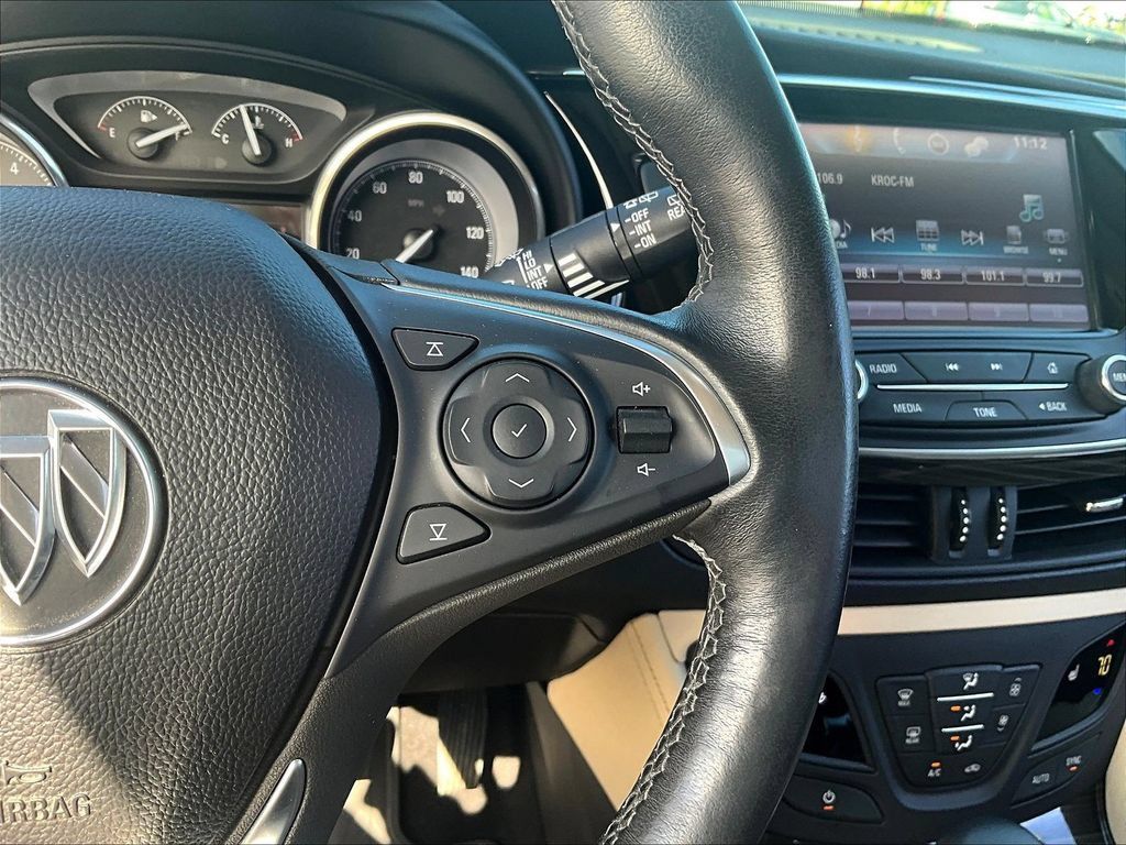 Used 2019 Buick Envision Essence AWD/4WD image 14