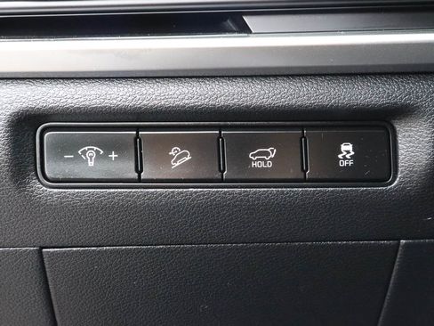 Used 2025 Kia Telluride S FWD image 15