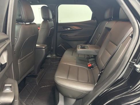 Used 2025 Chevrolet TrailBlazer RS image 25