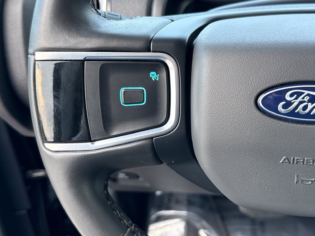 Certified 2025 Ford Expedition Active RWD image 16