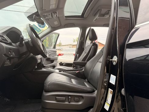 Used 2016 Honda Pilot Touring image 9