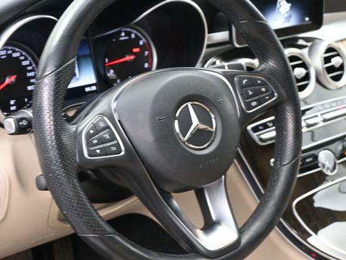 Used 2018 Mercedes-Benz C 300 4MATIC Sedan image 8