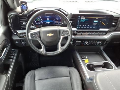 Used 2024 Chevrolet Silverado 3500 LTZ w/ LTZ Plus Package image 11