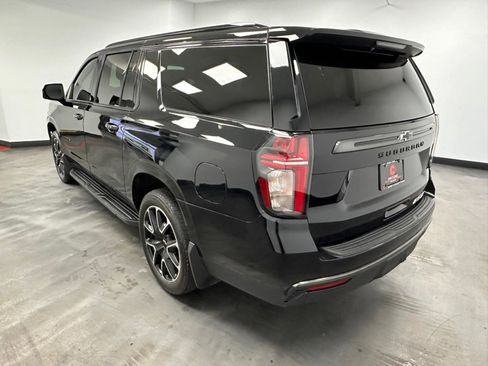 Used 2021 Chevrolet Suburban RST w/ Luxury Package image 4