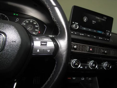 Certified 2022 Honda Civic Sport image 6