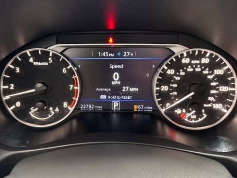 Used 2024 Nissan Altima 2.5 SR image 17