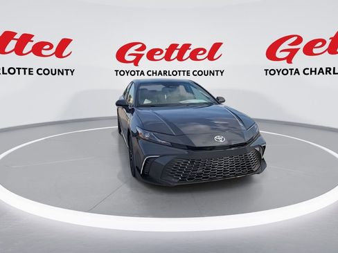 New 2026 Toyota Camry SE image 2