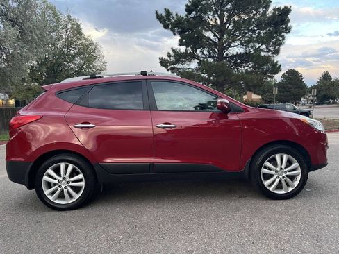 Used 2013 Hyundai Tucson Limited image 3