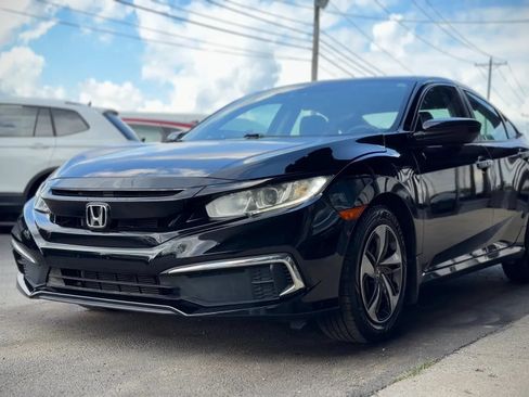 Used 2019 Honda Civic LX image 5