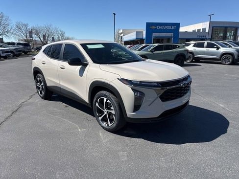 New 2026 Chevrolet Trax RS w/ Driver Confidence Package image 1