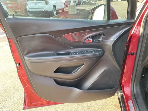 Used 2018 Buick Encore Preferred image 20