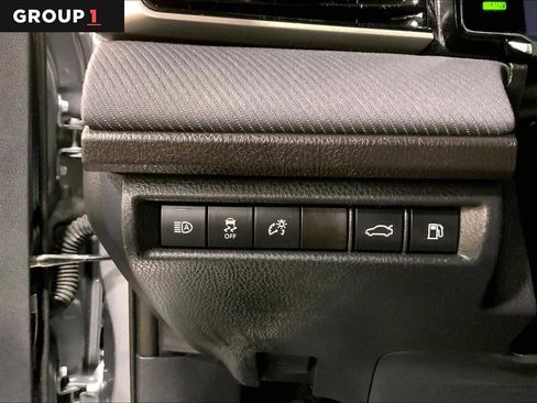 Certified 2025 Toyota Camry SE image 35