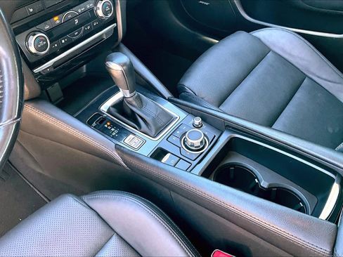 Used 2017 MAZDA MAZDA6 Touring w/ Touring Premium Package image 15