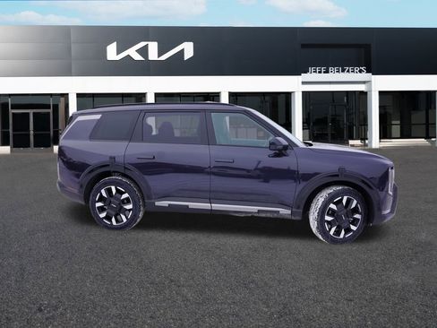 New 2027 Kia Telluride S image 2