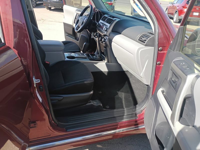 Used 2013 Toyota 4Runner SR5 AWD/4WD image 22