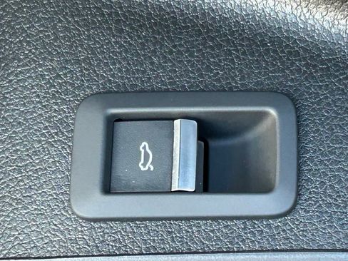 Used 2023 Audi SQ5 Premium Plus image 72