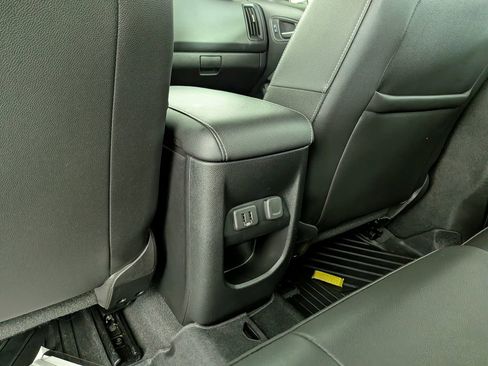 Used 2019 Chevrolet Colorado ZR2 w/ Colorado ZR2 Bison Edition image 39