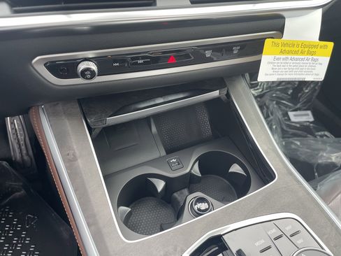 New 2026 BMW X5 xDrive40i w/ M Sport Package image 12
