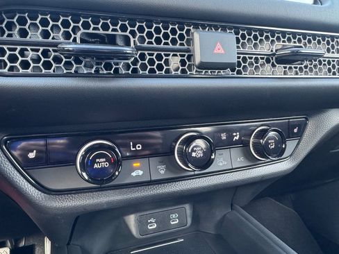 Certified 2026 Honda HR-V Sport image 18